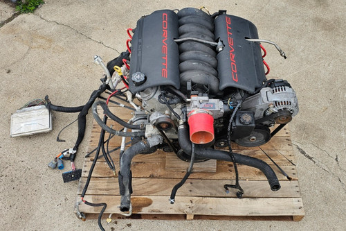 Chevy corvette engine - 04,